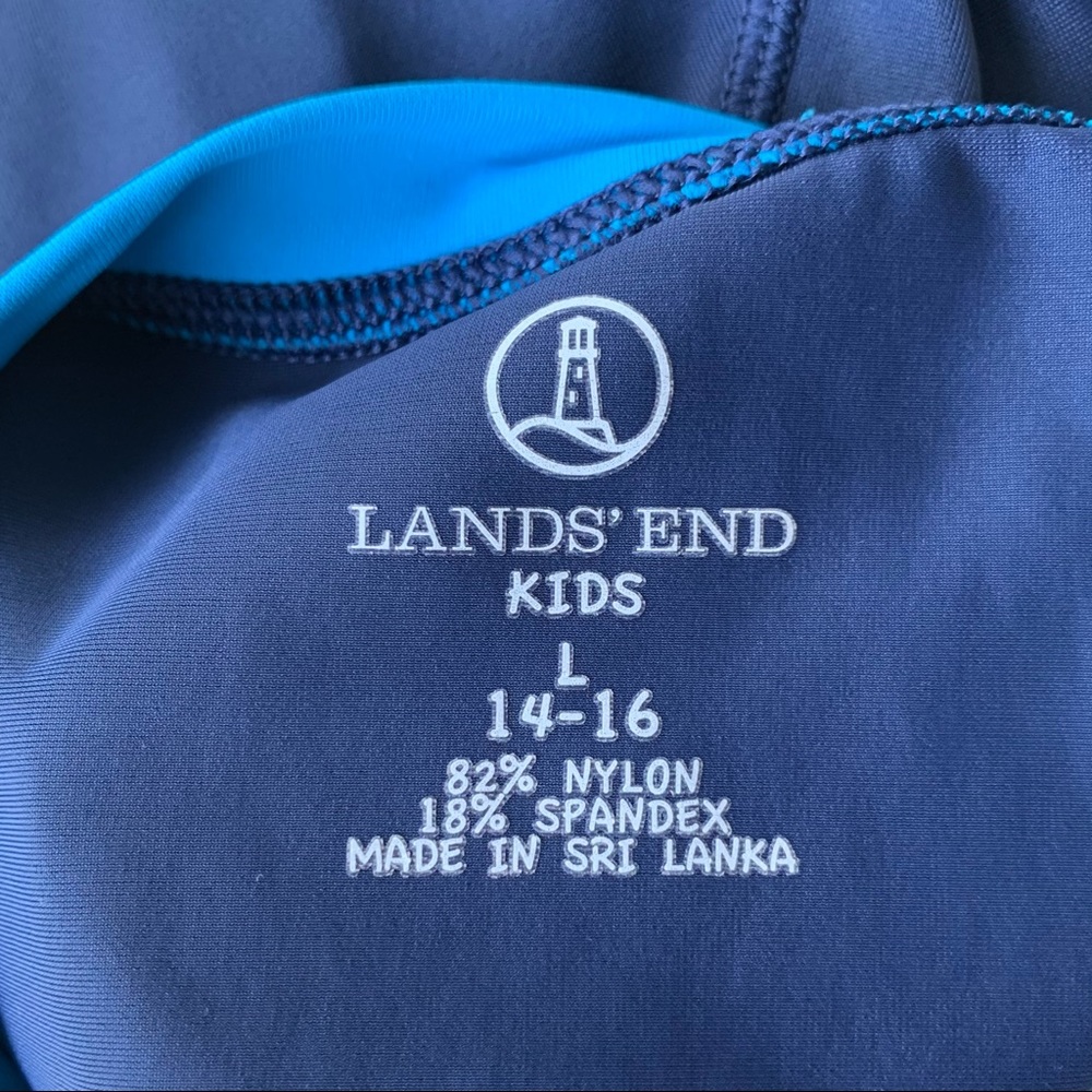 •Lands’ End• Rashguard with Pocket - size 14/16 - Picture 2 of 7